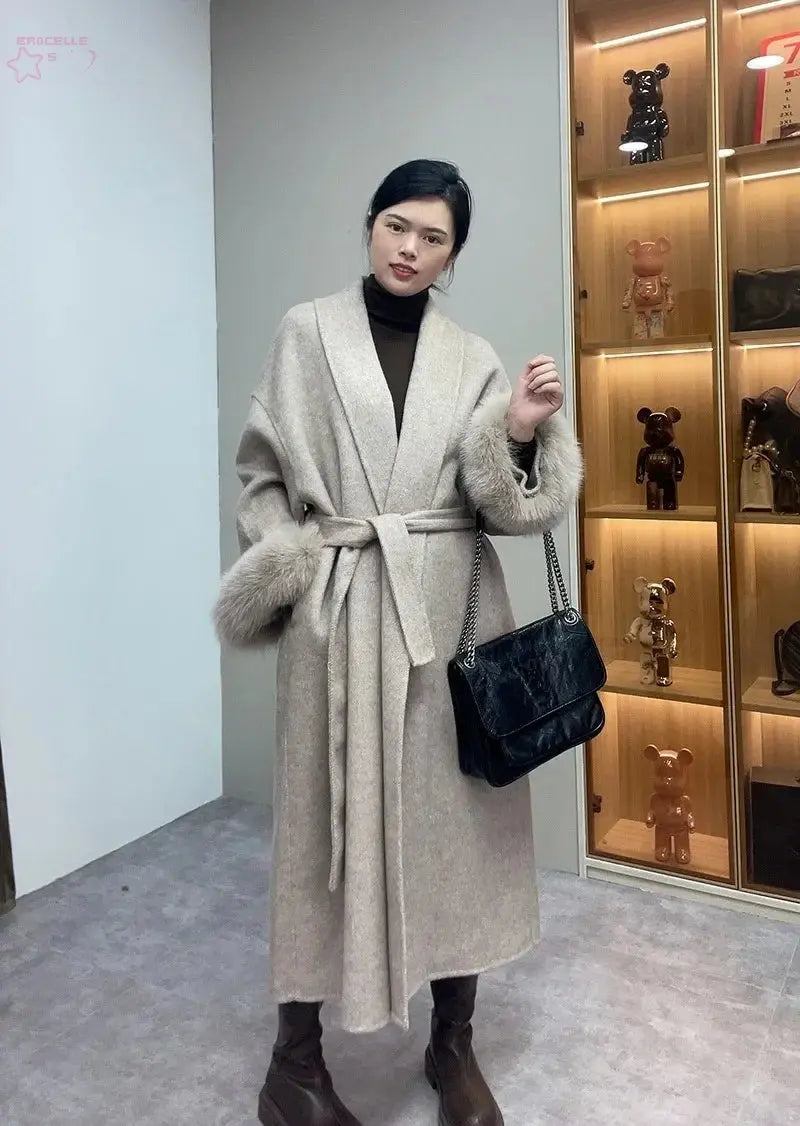 High End Double-sided Wool Strapping Real Wool Fur Coat Women's Removable Cuffs Fox Fur Temperament Cashmere Short Jacket Brocelles.