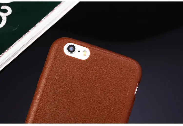 Leather phone case - Brocelles