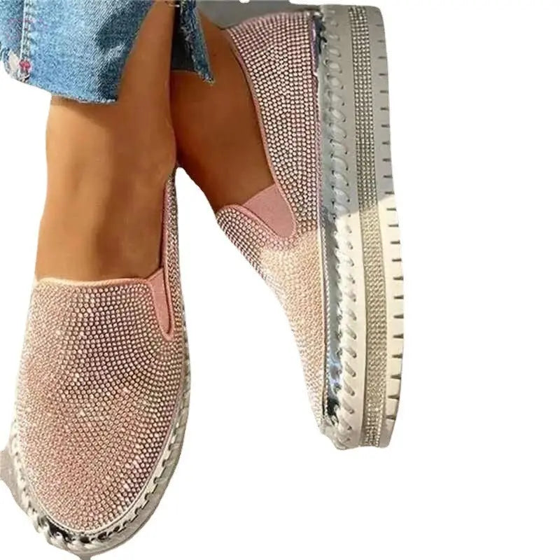 Wearing thick soled lazy casual rhinestones, Korean version versatile student shoe trend Brocelles