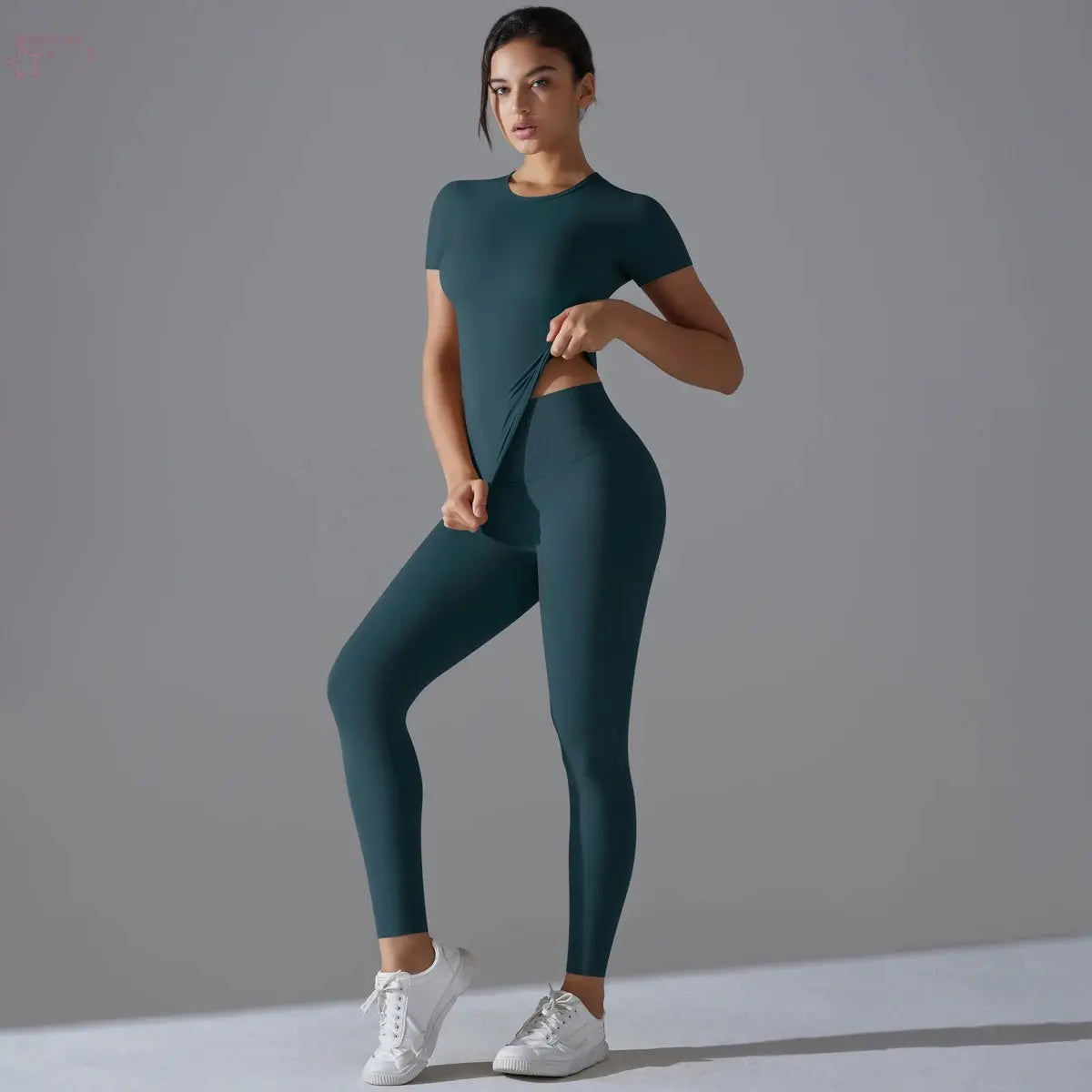 Yoga Suit & Sports Set for Active Women Brocelles